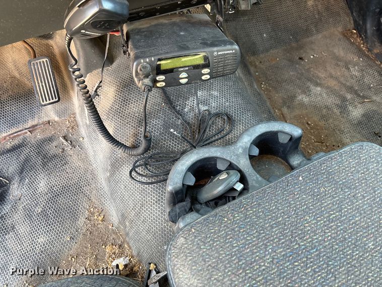 image for item FC5524 2001 Chevrolet 1500 pickup truck