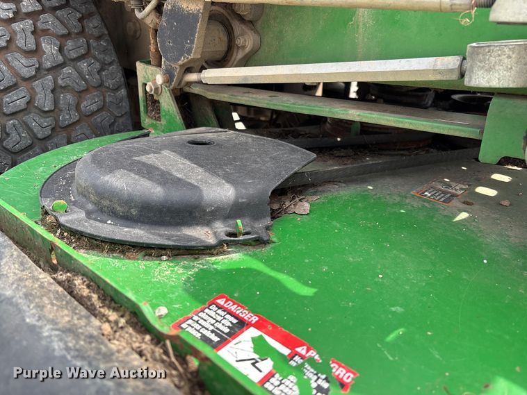 image for item FC5526 2019 John Deere Z960M ZTR lawn mower