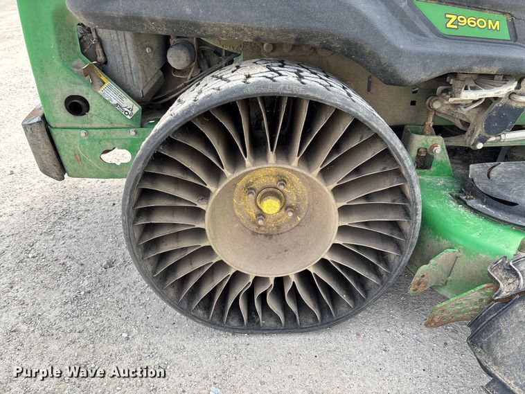 image for item FC5526 2019 John Deere Z960M ZTR lawn mower