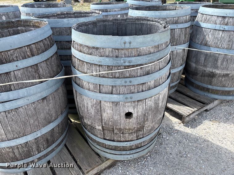 image for item FC5528 (11) whiskey barrels
