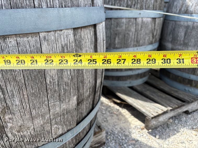 image for item FC5528 (11) whiskey barrels