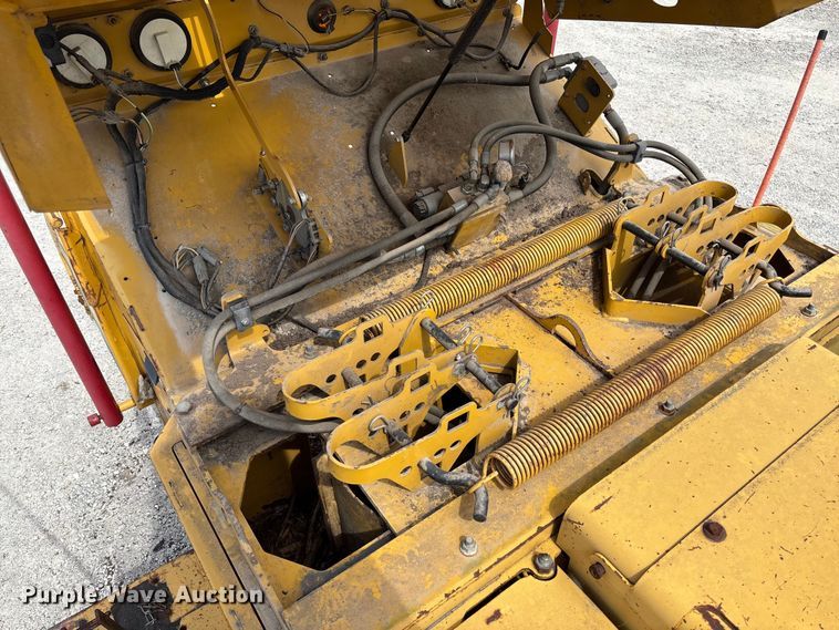 image for item FC5529 2008 Vermeer BC1500 wood chipper