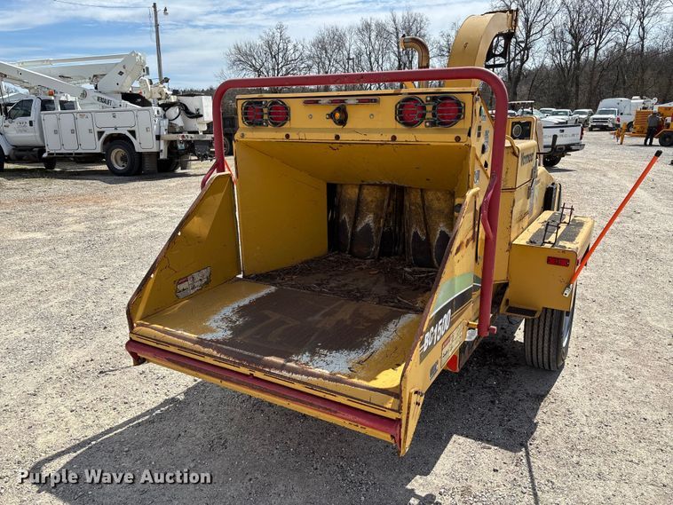 image for item FC5529 2008 Vermeer BC1500 wood chipper