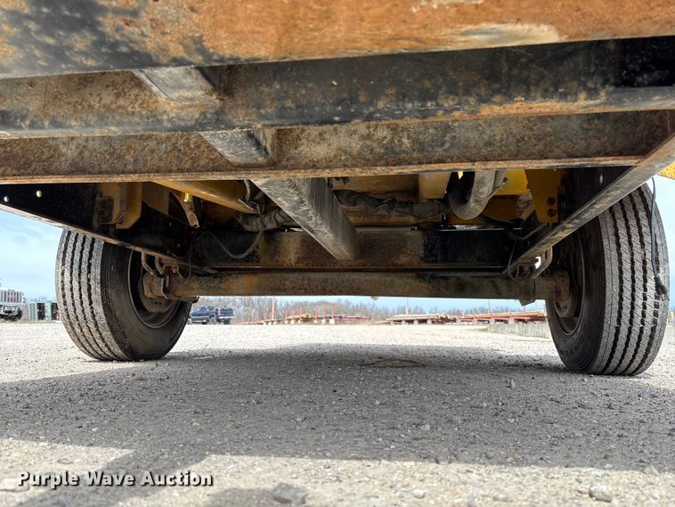 image for item FC5529 2008 Vermeer BC1500 wood chipper