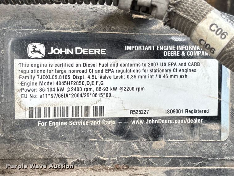 image for item FC5529 2008 Vermeer BC1500 wood chipper