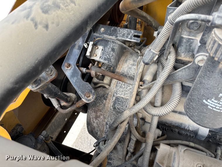 image for item FC5529 2008 Vermeer BC1500 wood chipper