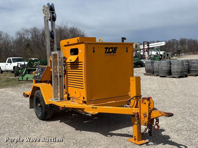 image for item FC5530 TSE UP70B underground cable puller