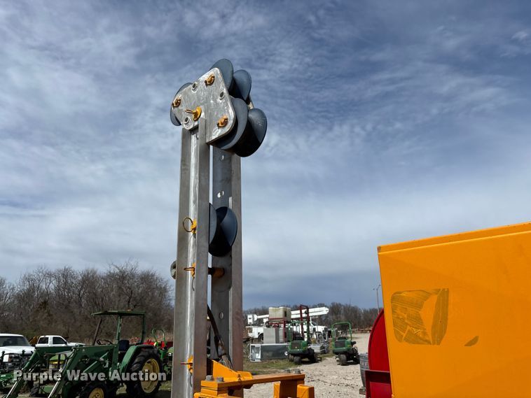 image for item FC5530 TSE UP70B underground cable puller