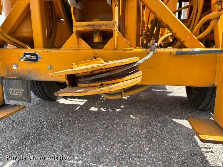 image for item FC5530 TSE UP70B underground cable puller