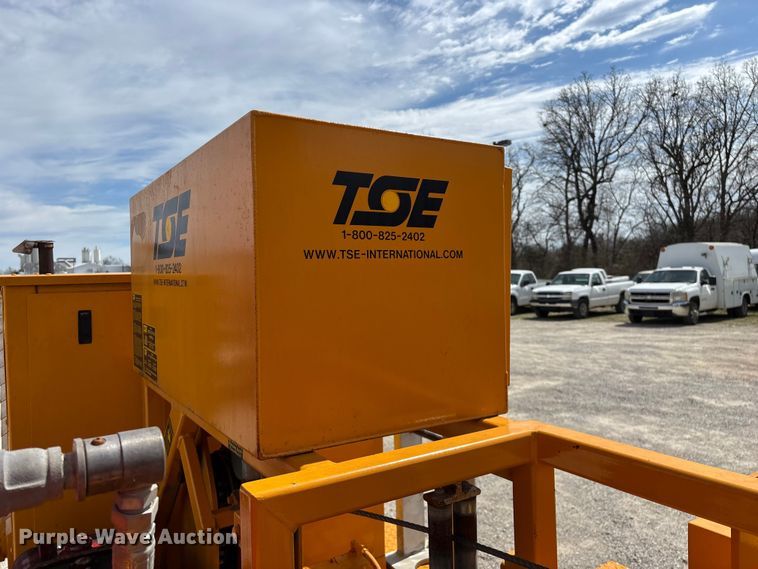 image for item FC5530 TSE UP70B underground cable puller