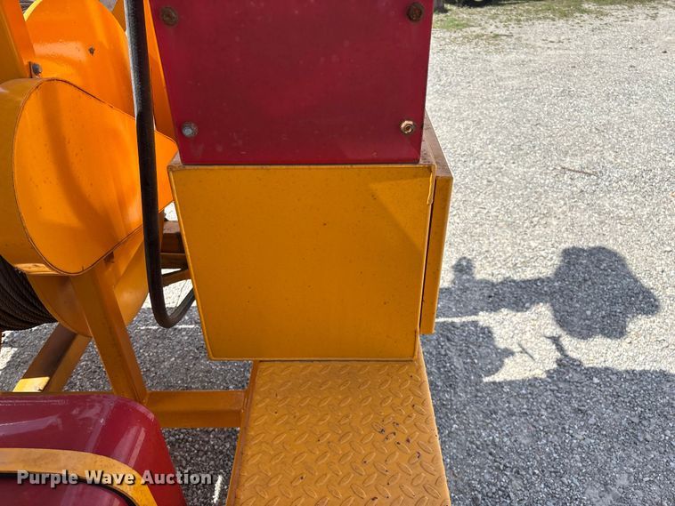 image for item FC5530 TSE UP70B underground cable puller