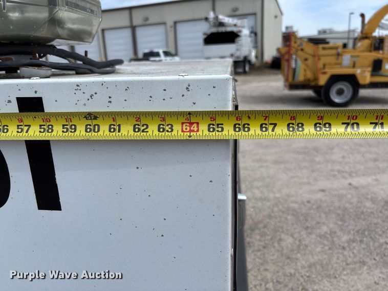 image for item FC5532 2005 Mavron AT-806-CL8 animal control bed insert