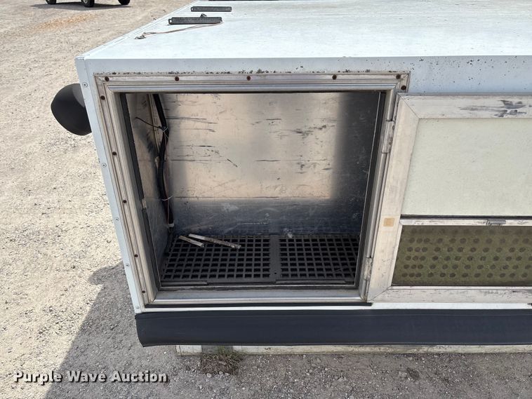 image for item FC5532 2005 Mavron AT-806-CL8 animal control bed insert