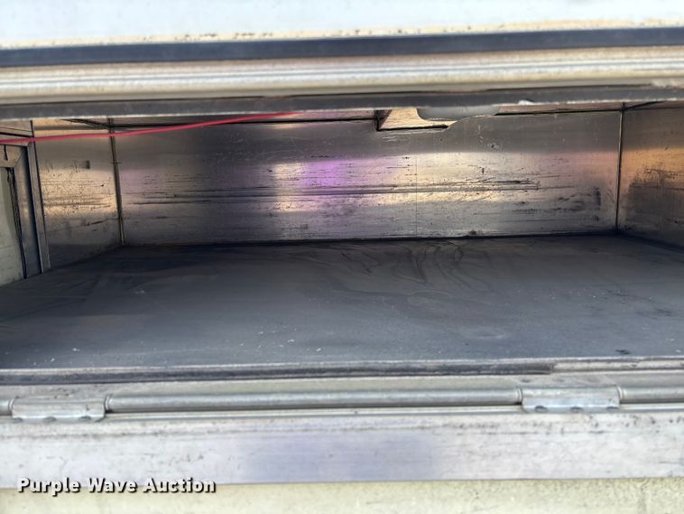 image for item FC5532 2005 Mavron AT-806-CL8 animal control bed insert