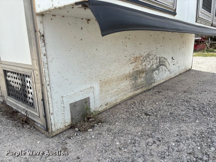 image for item FC5532 2005 Mavron AT-806-CL8 animal control bed insert