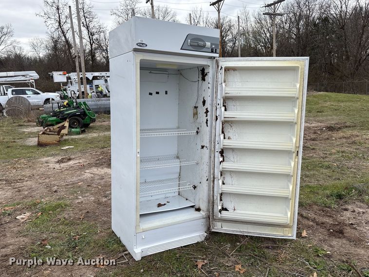 image for item FC5534 Building materials