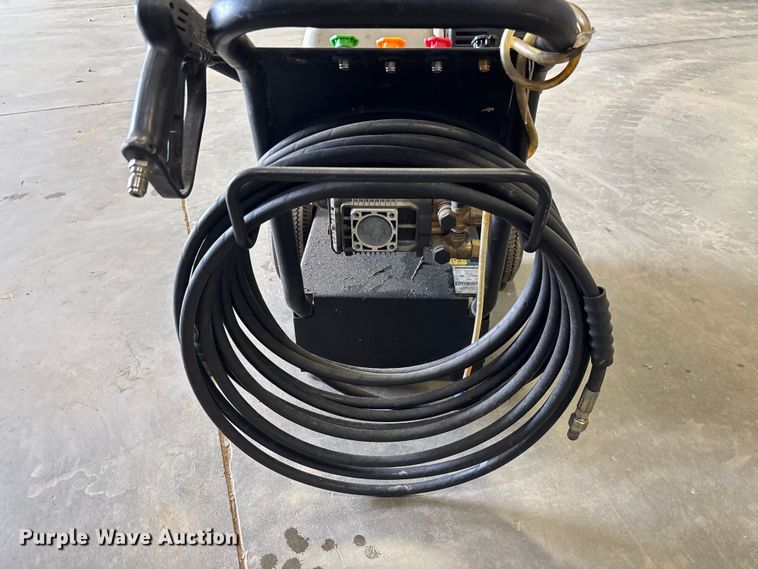 image for item FC5536 Generac 01418 pressure washer