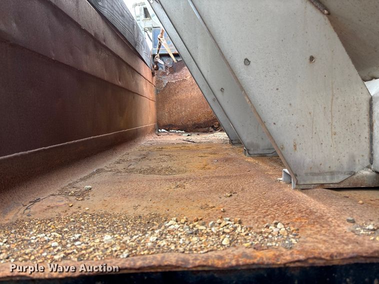image for item FC5538 2002 International 4700 dump truck