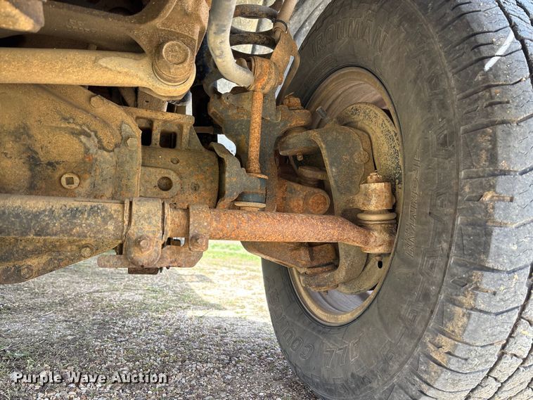 image for item FC5539 2005 Ford F250 Super Duty pickup truck