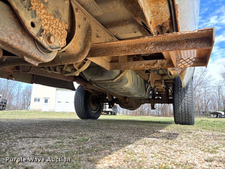 image for item FC5539 2005 Ford F250 Super Duty pickup truck