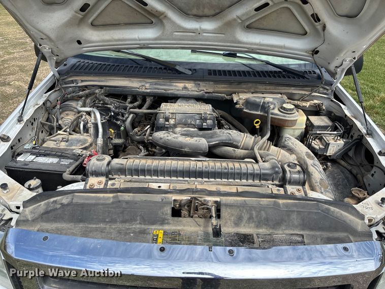 image for item FC5539 2005 Ford F250 Super Duty pickup truck