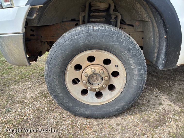 image for item FC5539 2005 Ford F250 Super Duty pickup truck