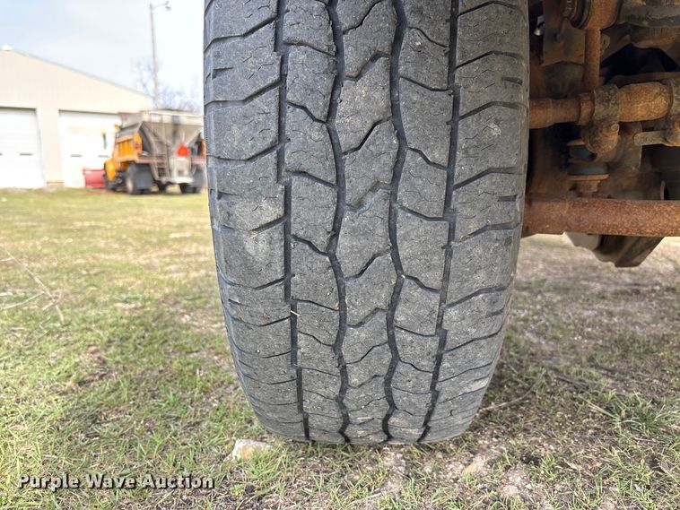 image for item FC5539 2005 Ford F250 Super Duty pickup truck