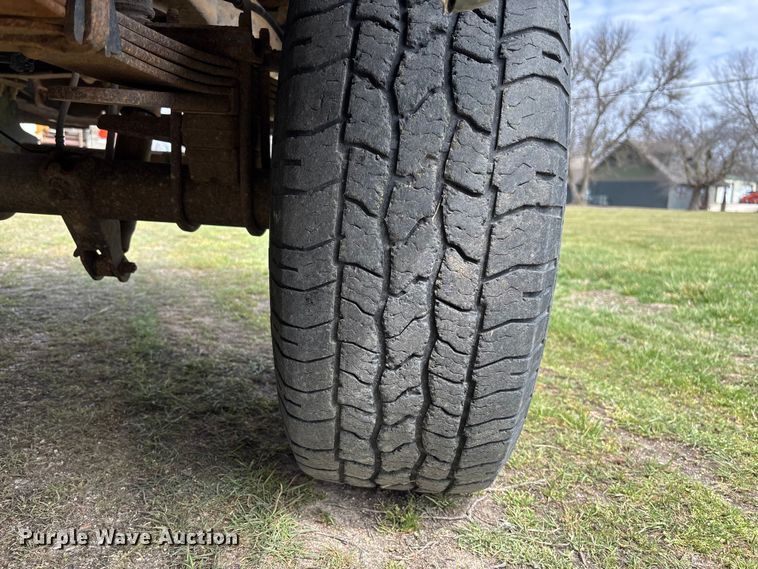 image for item FC5539 2005 Ford F250 Super Duty pickup truck