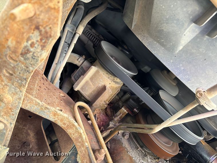 image for item FC5540 1995 Ford F250 pickup truck