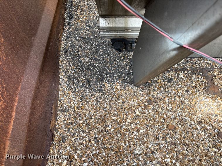 image for item FC5541 1992 International 4900 dump truck