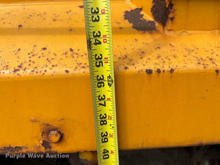 image for item FC5541 1992 International 4900 dump truck