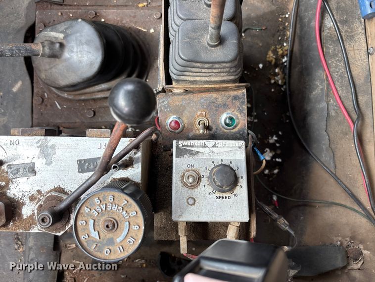 image for item FC5541 1992 International 4900 dump truck