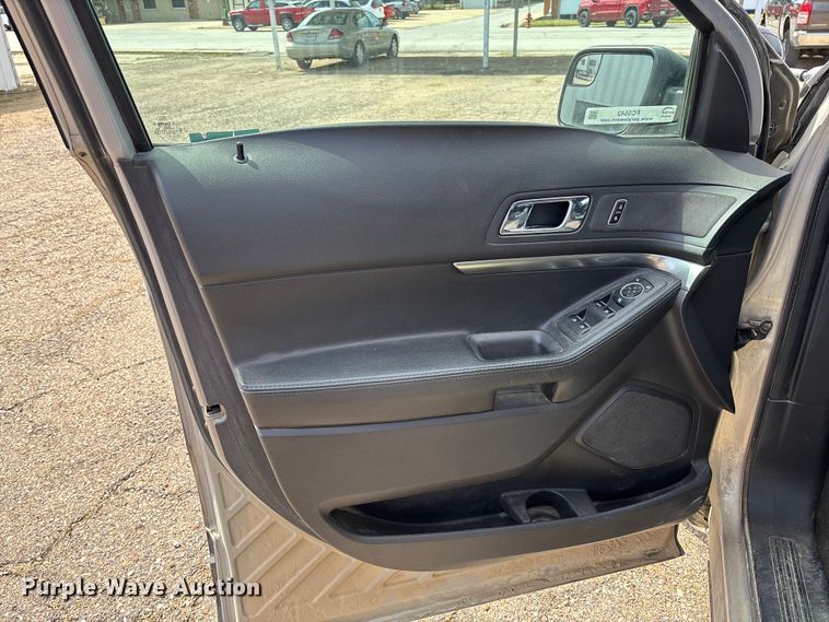 image for item FC5542 2013 Ford Explorer Police Interceptor SUV