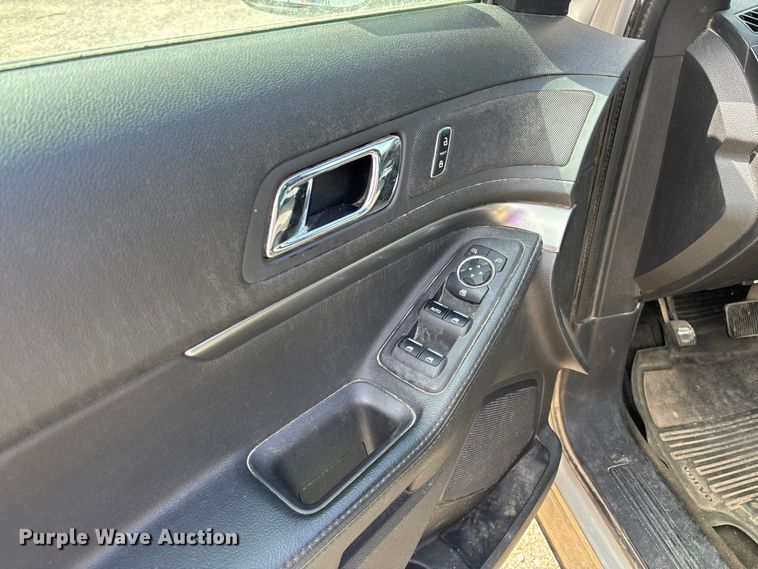 image for item FC5543 2013 Ford Explorer Police Interceptor SUV