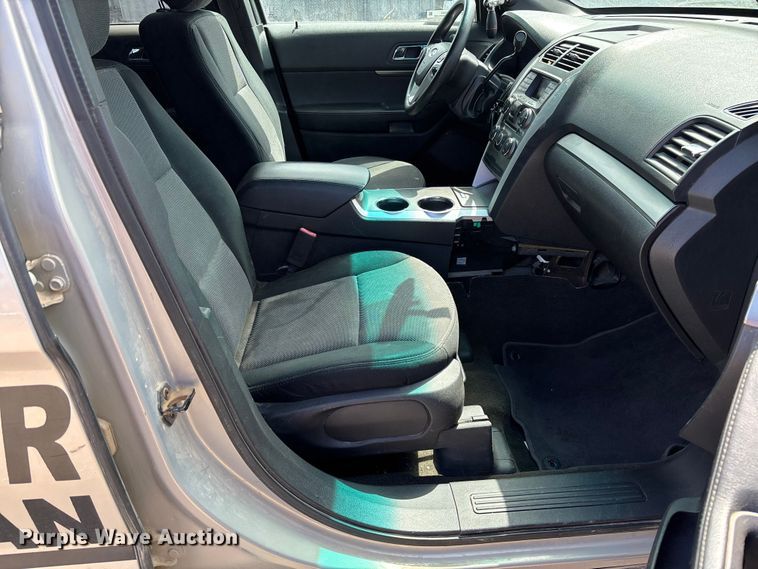 image for item FC5543 2013 Ford Explorer Police Interceptor SUV