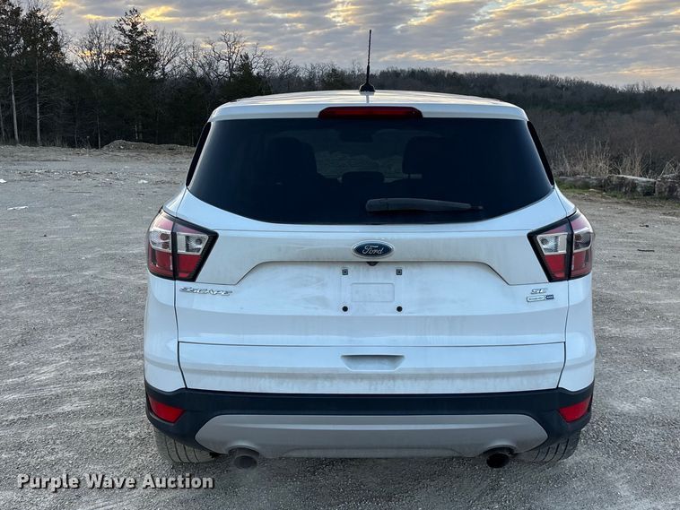 image for item FG0172 2017 Ford Escape SE SUV