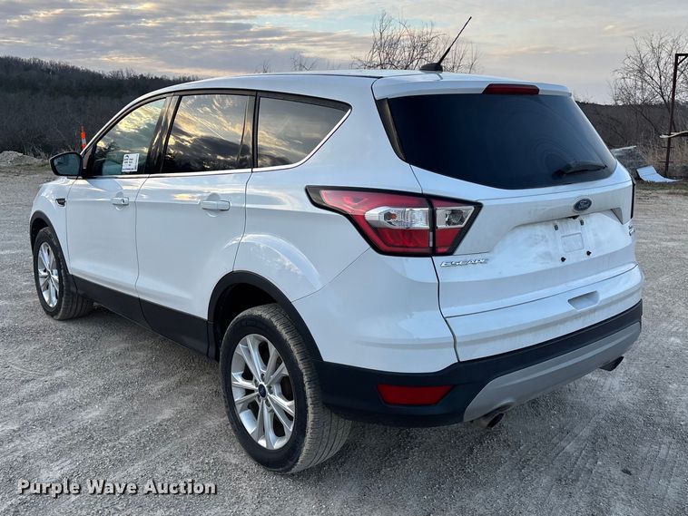 image for item FG0172 2017 Ford Escape SE SUV