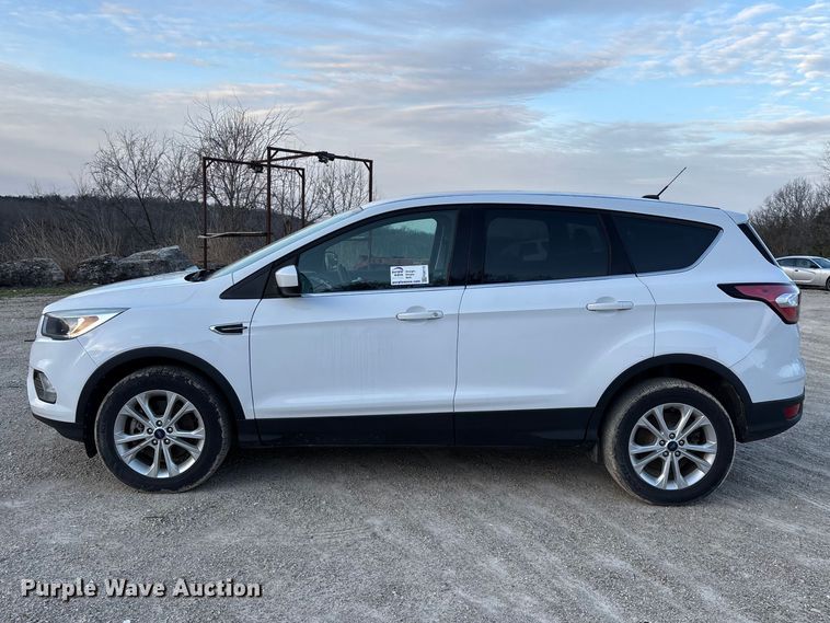 image for item FG0172 2017 Ford Escape SE SUV