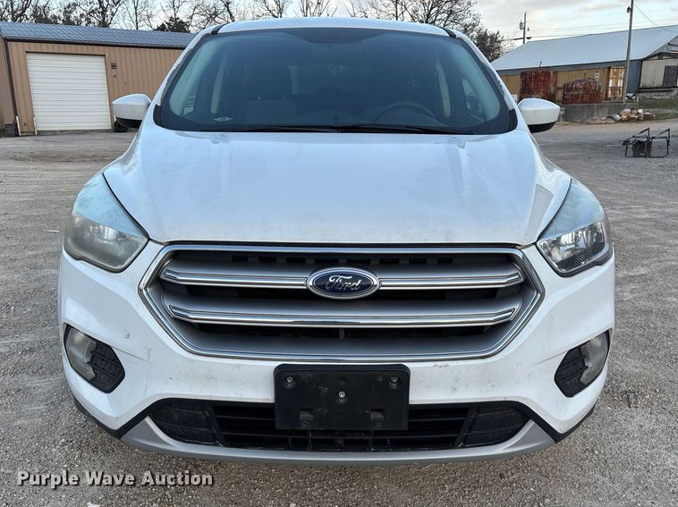 image for item FG0172 2017 Ford Escape SE SUV
