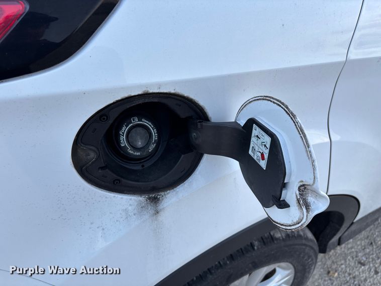 image for item FG0172 2017 Ford Escape SE SUV