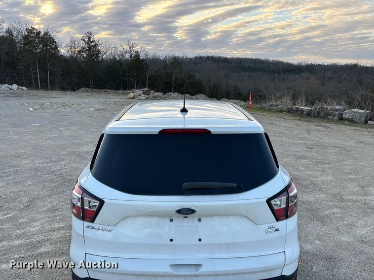 image for item FG0172 2017 Ford Escape SE SUV