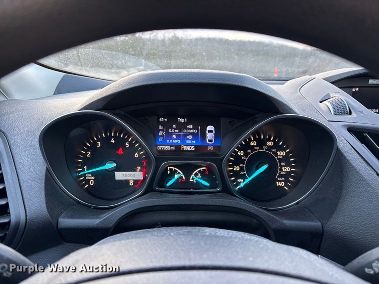 image for item FG0172 2017 Ford Escape SE SUV