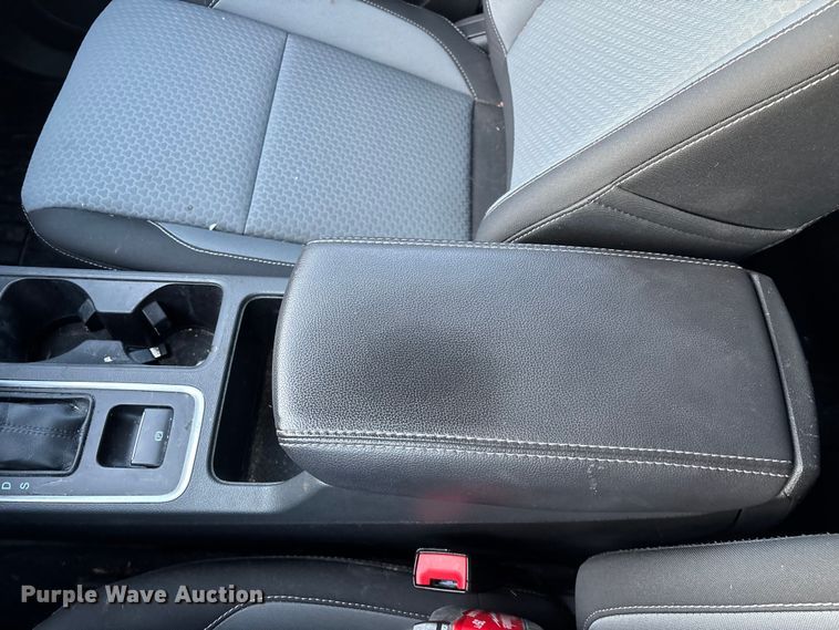 image for item FG0172 2017 Ford Escape SE SUV