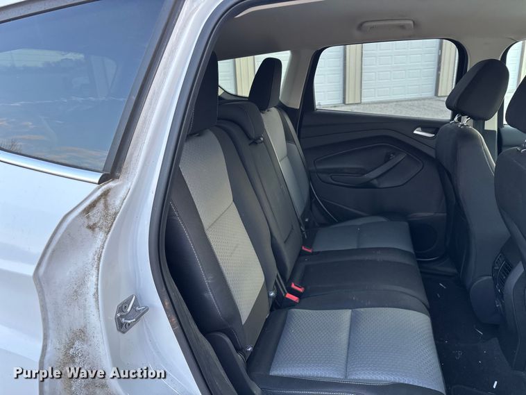 image for item FG0172 2017 Ford Escape SE SUV