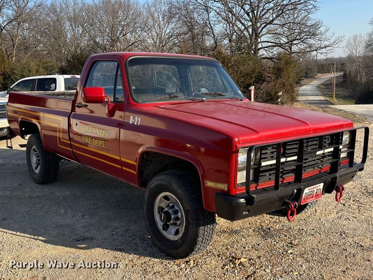 image for item FG0180 1985 Chevrolet D30 Military Postal Unit pickup truck