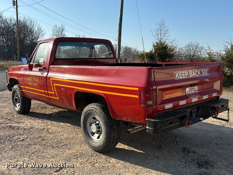 image for item FG0180 1985 Chevrolet D30 Military Postal Unit pickup truck