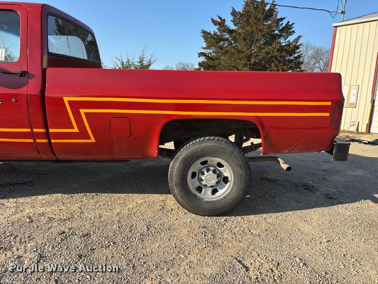 image for item FG0180 1985 Chevrolet D30 Military Postal Unit pickup truck