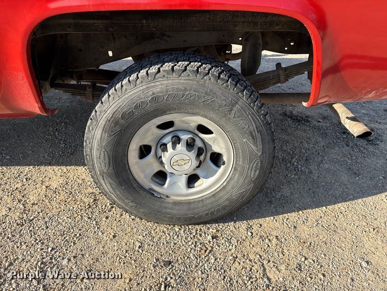 image for item FG0180 1985 Chevrolet D30 Military Postal Unit pickup truck