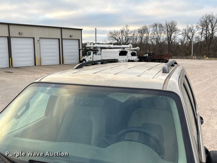 image for item FG0182 2004 Ford Explorer SUV