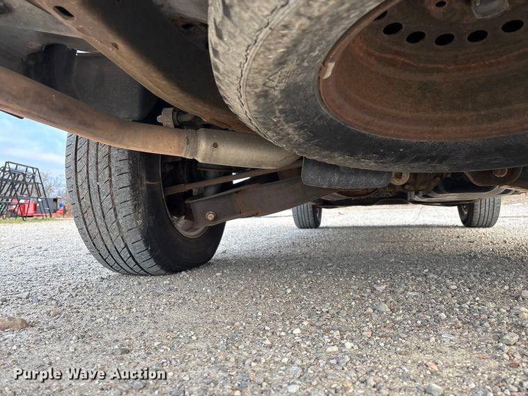 image for item FG0182 2004 Ford Explorer SUV